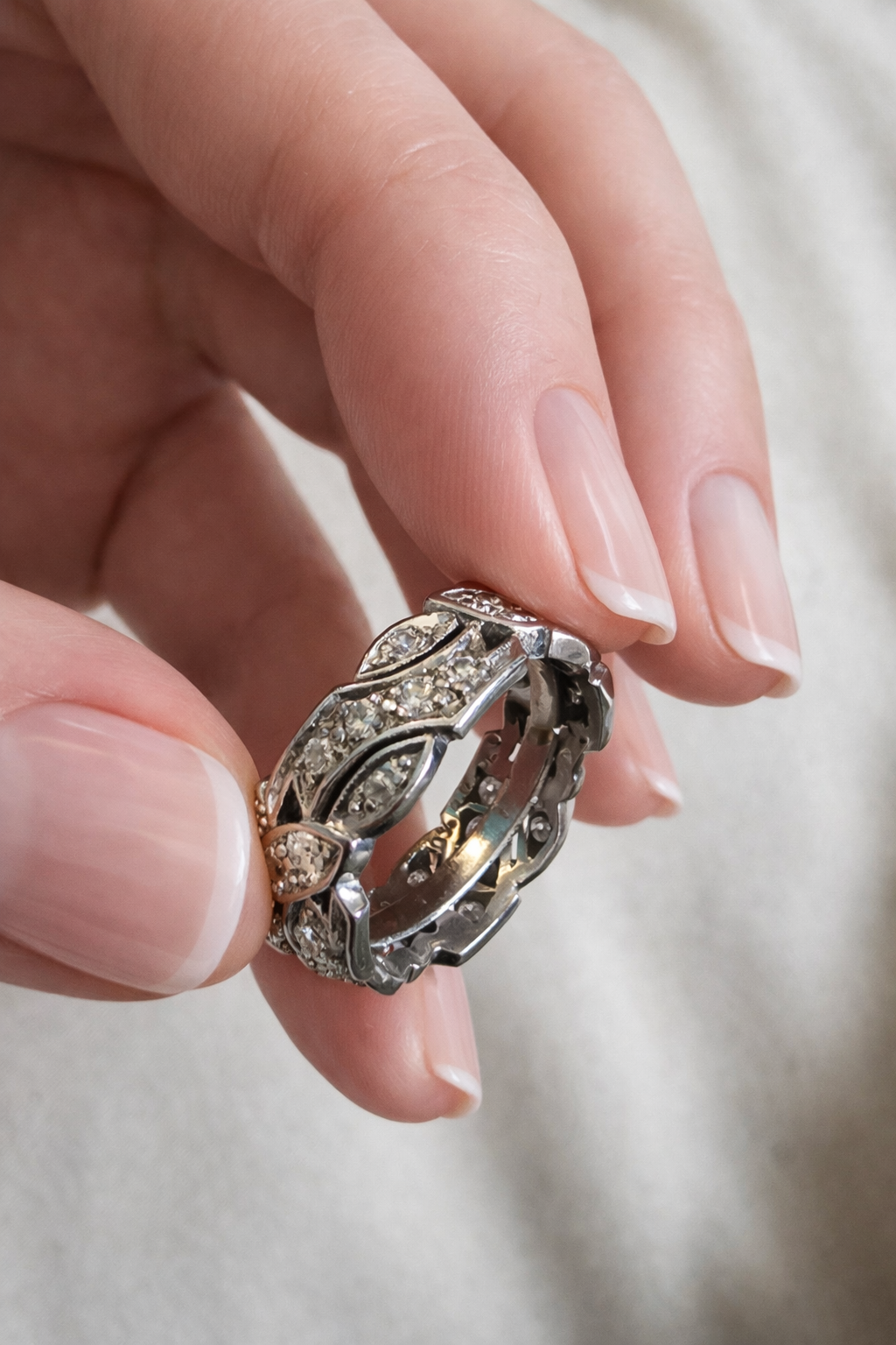 Art Deco era platinum and diamond ring sz 6.5