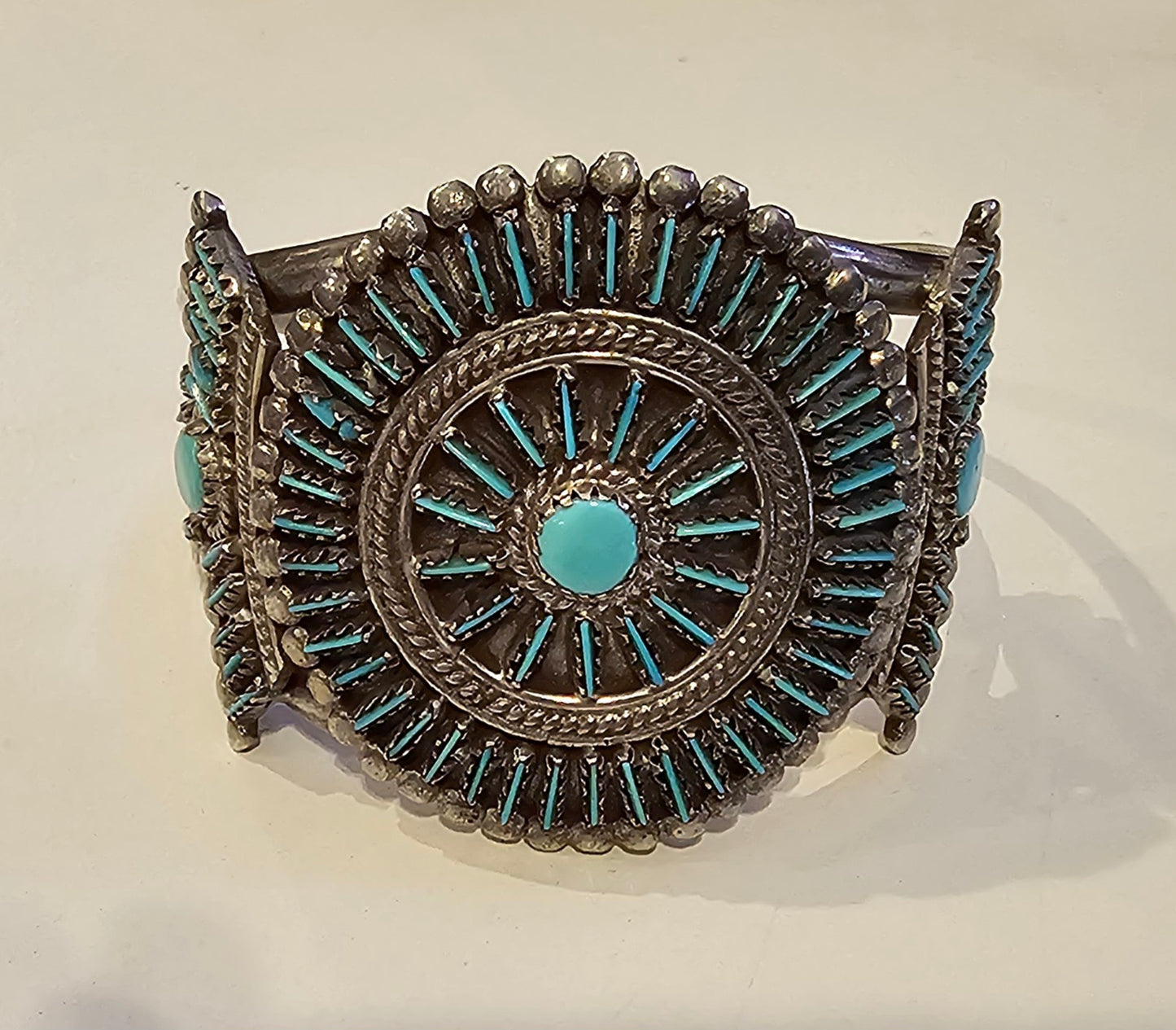 Zuni S Wallace needlepoint turquoise sterling silver cuff size 6.5